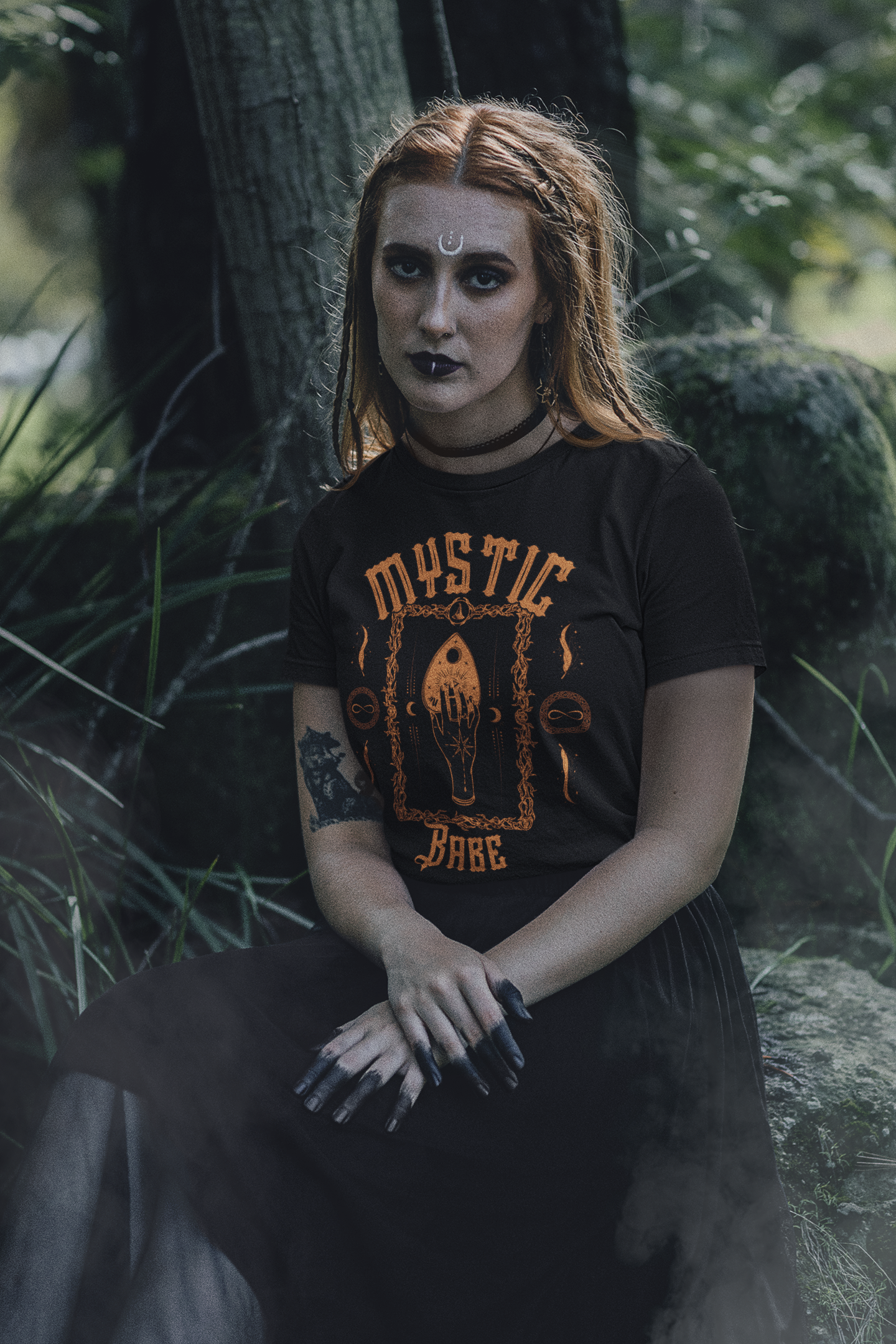 MYSTIC BABE - Unisex Heavy Cotton Tee